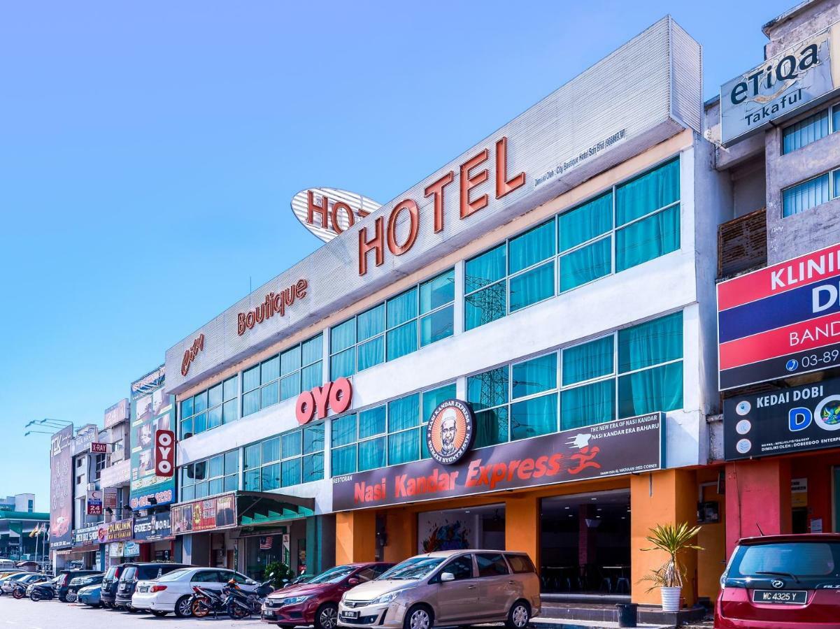 Oyo 419 City Boutique Hotel Банги Екстериор снимка