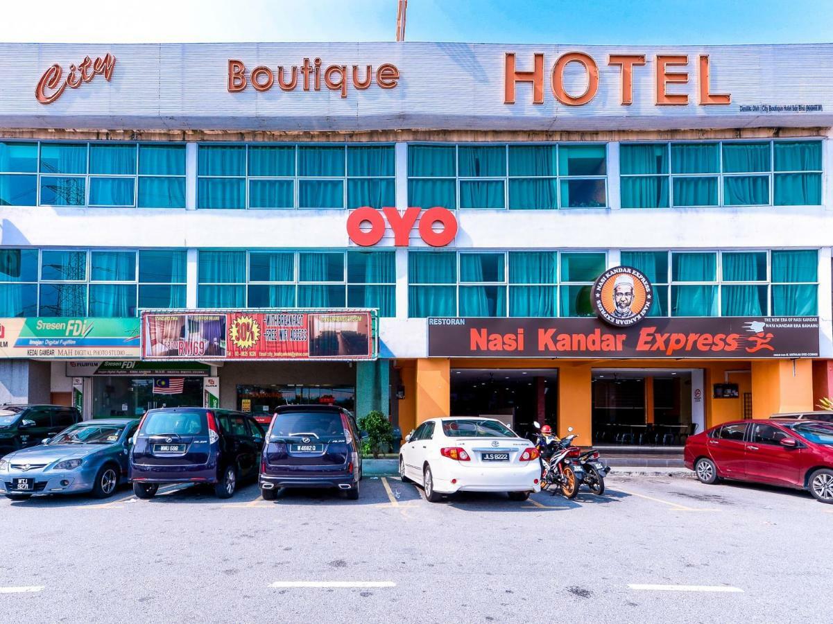 Oyo 419 City Boutique Hotel Банги Екстериор снимка